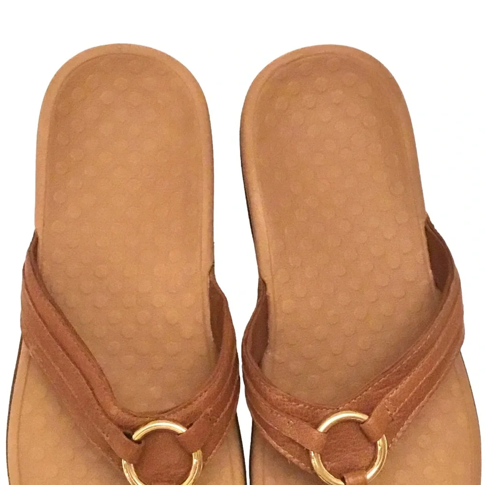 Vionic Tide Aloe Sandals Women’s 10 Brown Leather Strap Thong Toe-Post Flip Flop